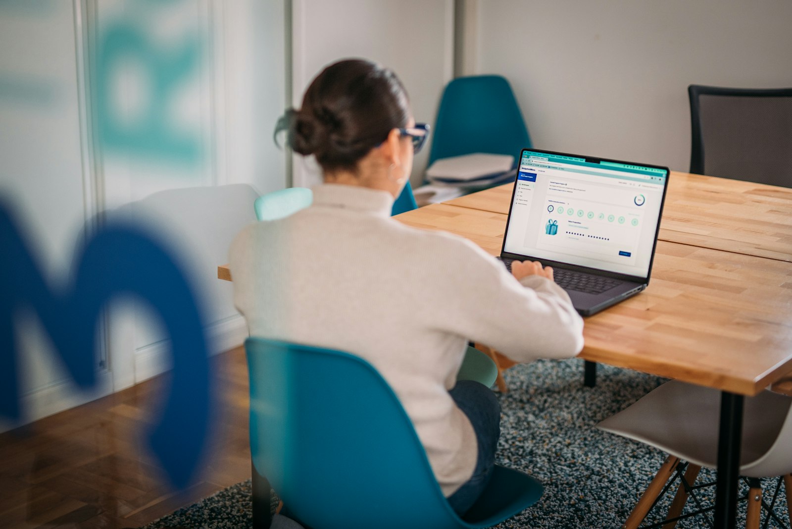 Community manager entrepreneur : booster la notoriété de sa marque